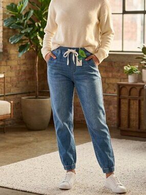 Ardene Eco-Friendly Recycled Fabric High Waisted Joggers - S P